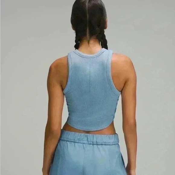 Lululemon- hold tight cropped tank - Picture 2 of 2